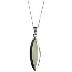 Sterling silver white mother of pearl leaf design pendant necklace 🆕